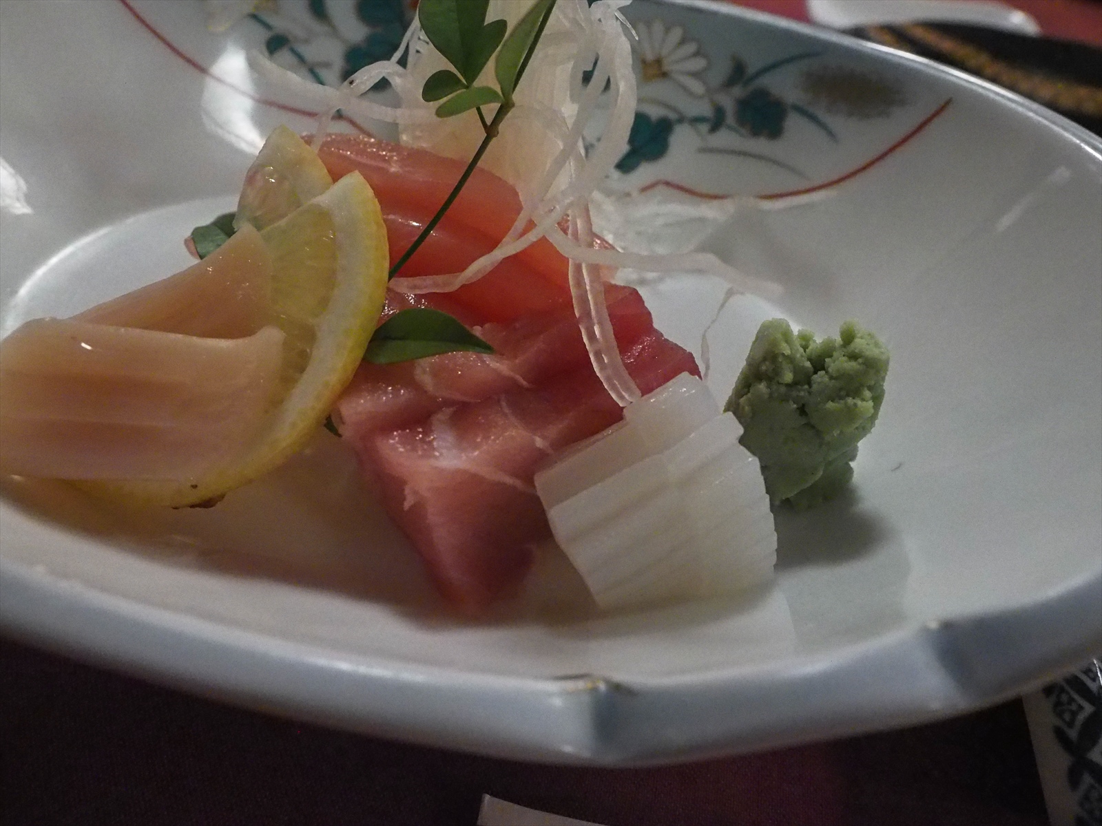 ワイキキで食す義経の美味しい和食定食