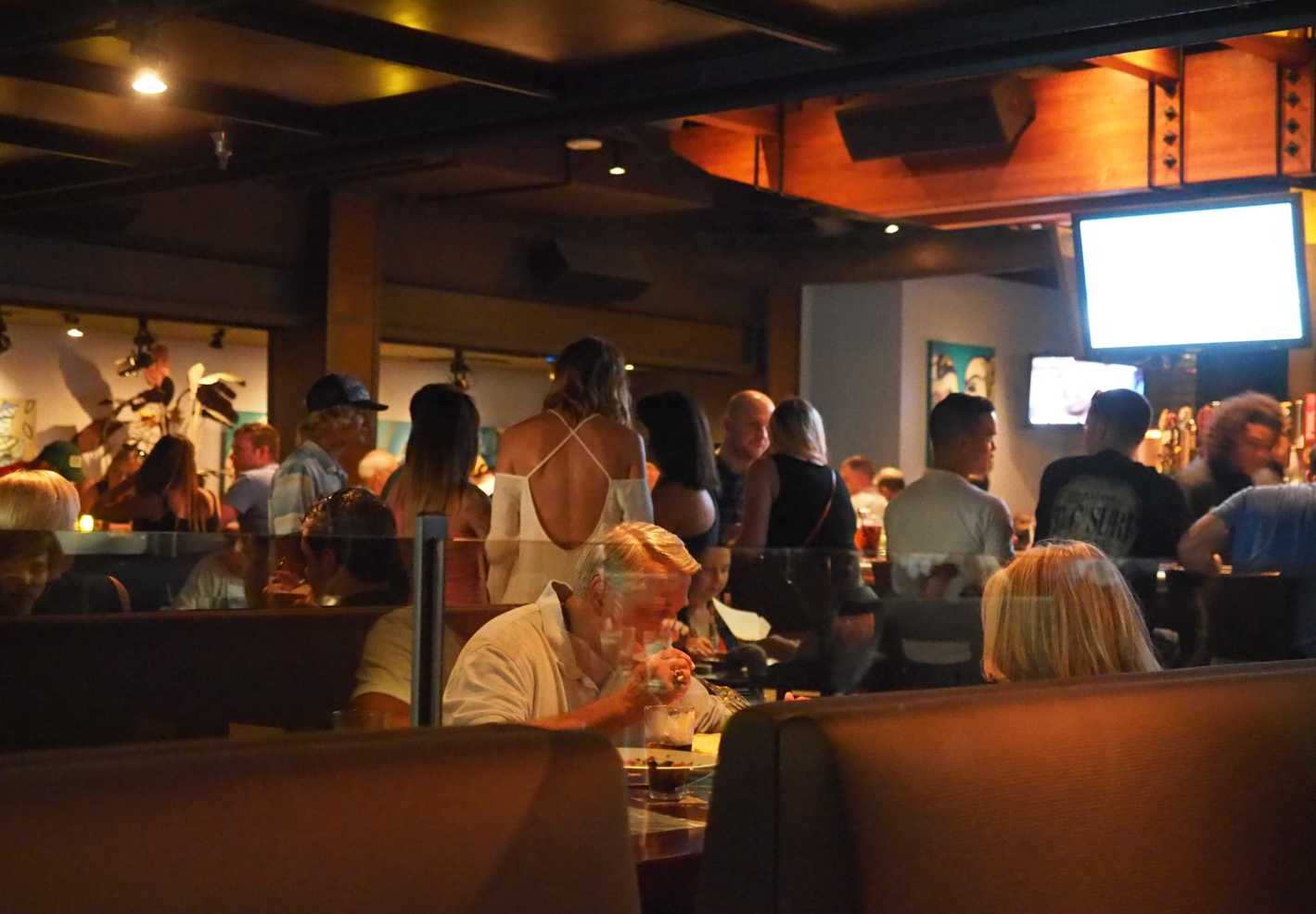 Yard House WAIKIKI （ヤード ハウス）